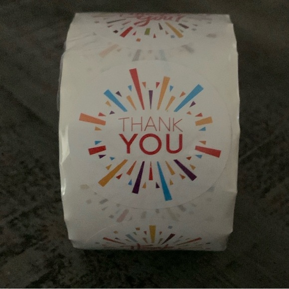 Thank You Sticker Labels 500 labels on roll. Fireworks design 1.5”x1.5” NWT - Picture 2 of 4